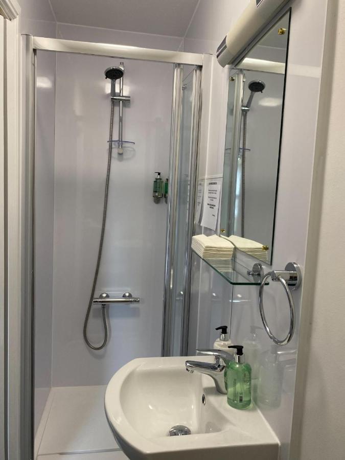 Отель Richmond House 3*